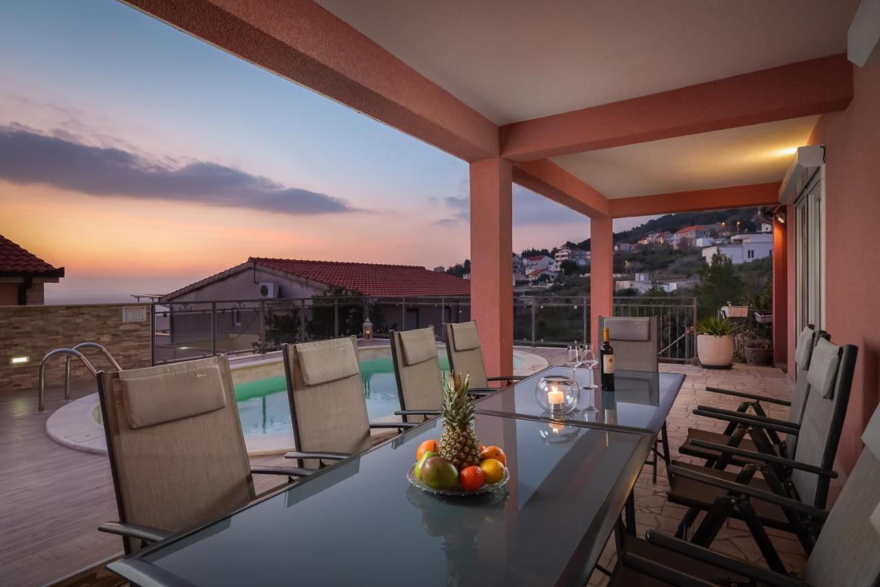 Solaris Holiday Home - Private Pool Stanici Экстерьер фото